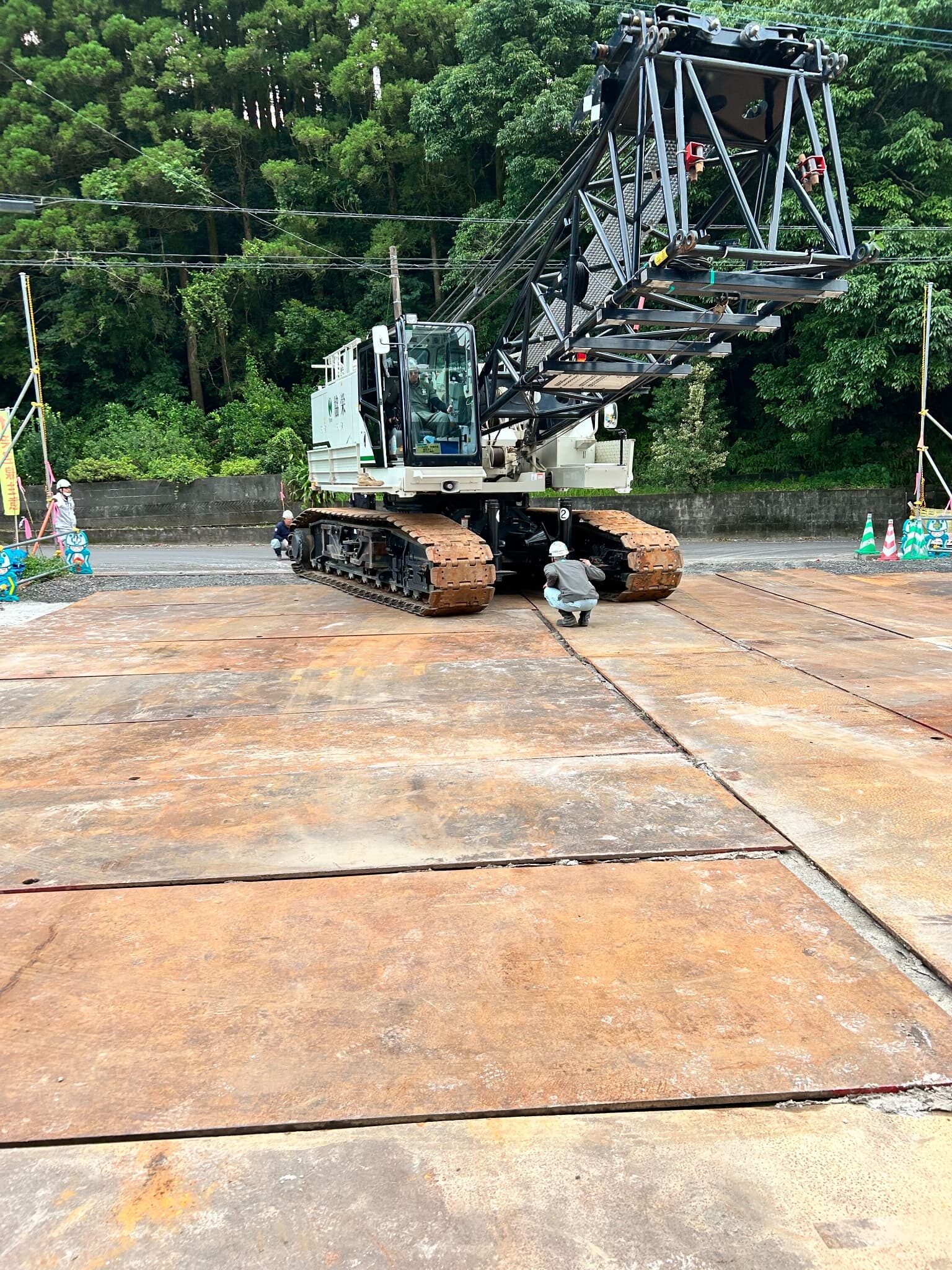 日南・志布志道路立山橋下部工（A2）工事　杭工事の画像